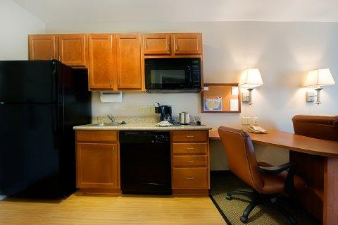 Candlewood Suites Wichita Falls At Maurine Street By Ihg Exterior foto