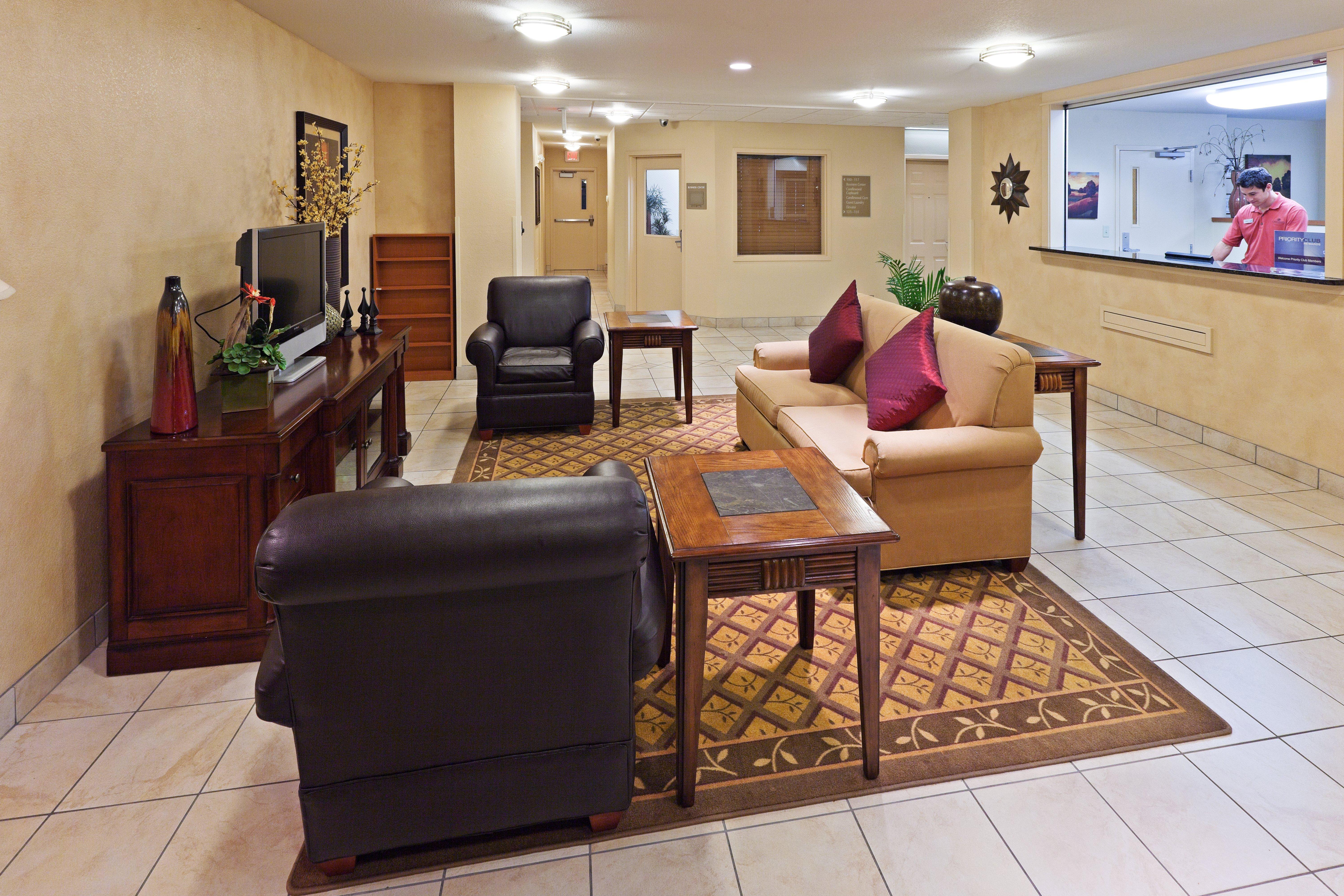 Candlewood Suites Wichita Falls At Maurine Street By Ihg Exterior foto